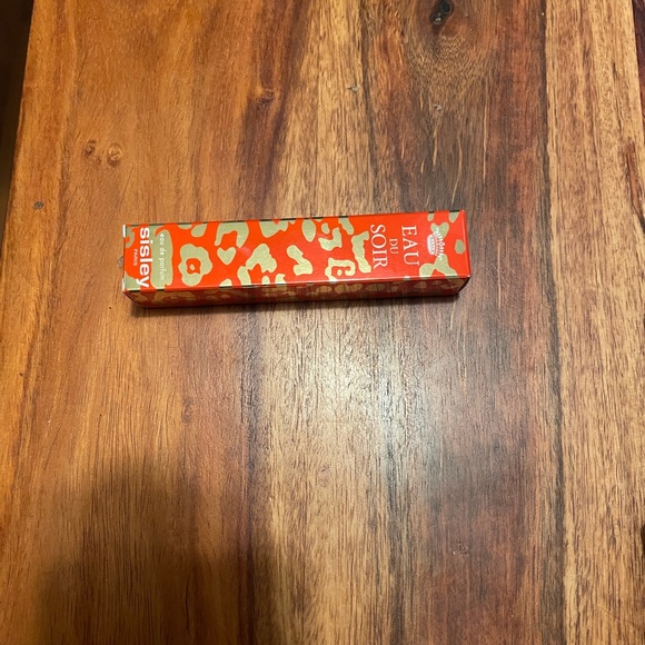 Sisley Eau Du Soir 2012 edition Travel Spray - Picture 4 of 6